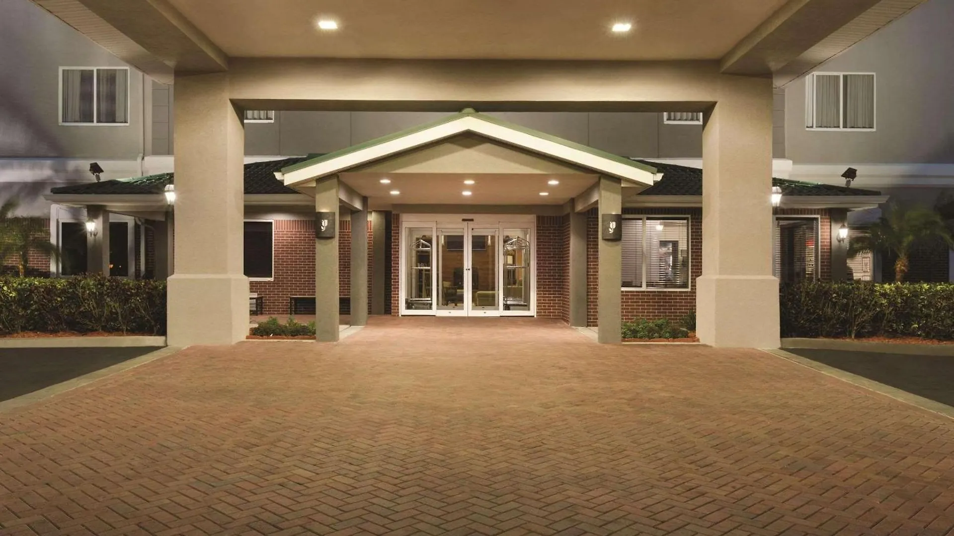 Country Inn & Suites By Radisson, St Petersburg - Clearwater, Fl Pinellas Park USA